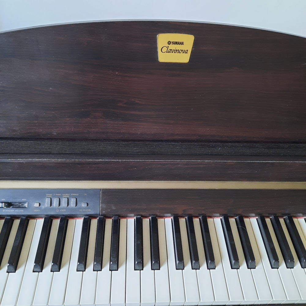 Piano numérique YAMAHA