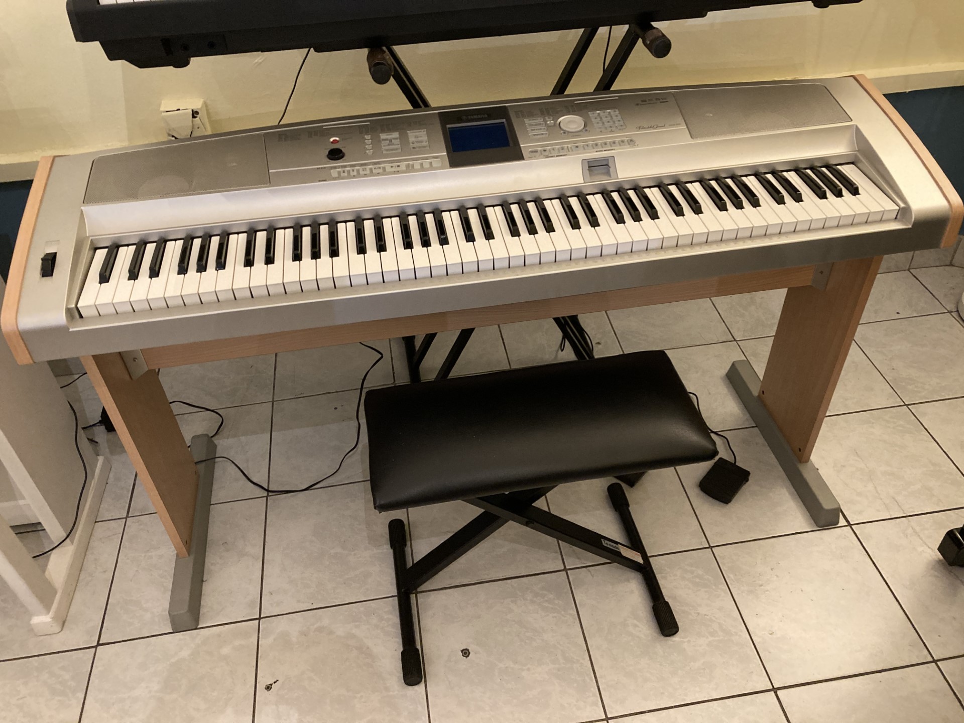 Piano numérique YAMAHA